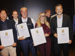 Patrick Hussy (rechts) von sentix Asset Management GmbH